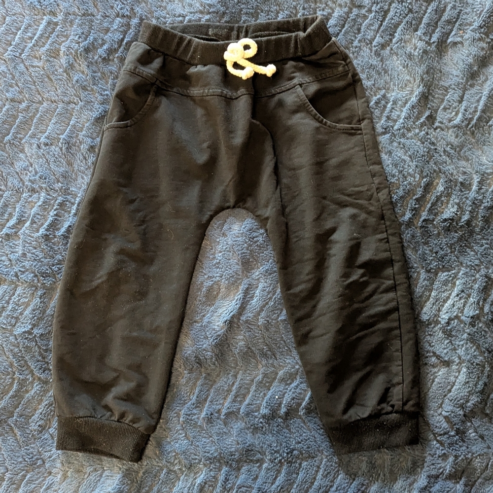 Shein Black Kids Jogger Pants, Size 3T